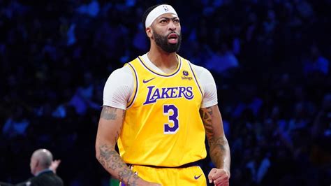 Lakers vs. Nuggets odds, score prediction, time, line: 2024 NBA .